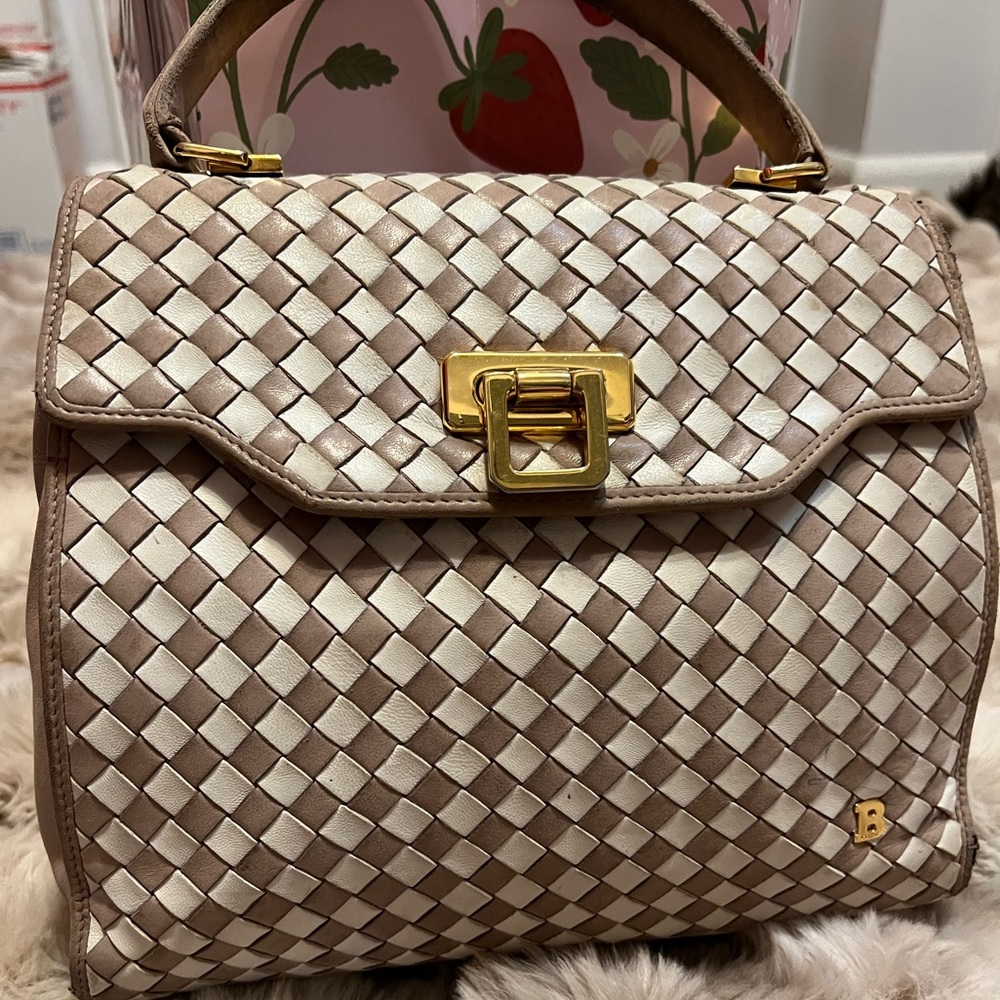 Vintage Bally Leather Kelly bag (callouts in photos) please look before purchase - Picture 1 of 15